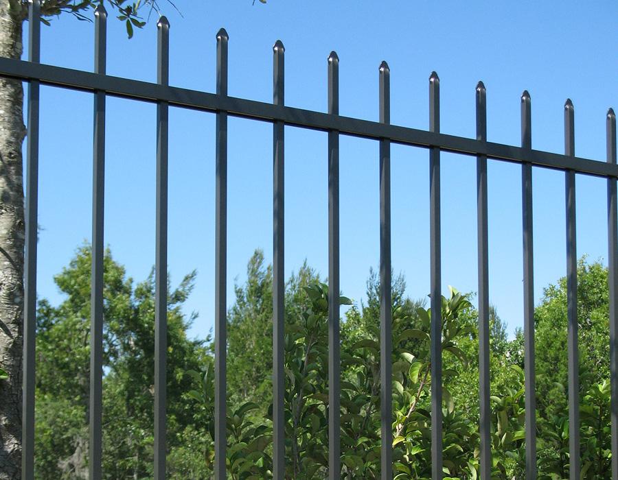4' x 6' Aluminum Ornamental Spear Top Series B 3-Rail